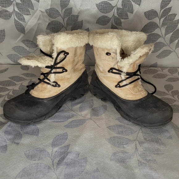 Sorel Snow Angel Boots - Picture 3 of 9